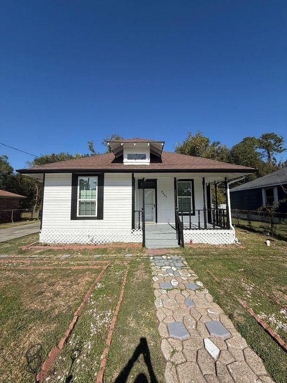 8407 Carolwood Drive, Houston, TX 77028