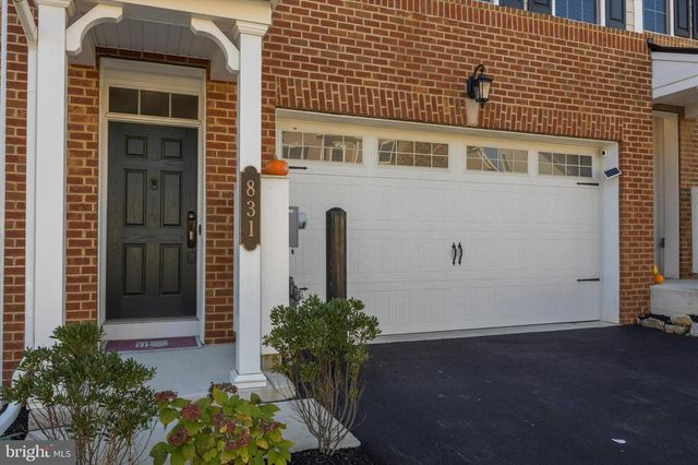 831 STONECLIFFE RD, Malvern, PA 19355