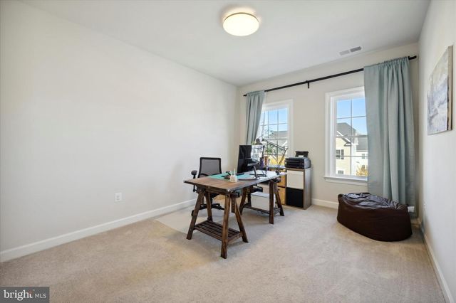 831 STONECLIFFE RD, Malvern, PA 19355