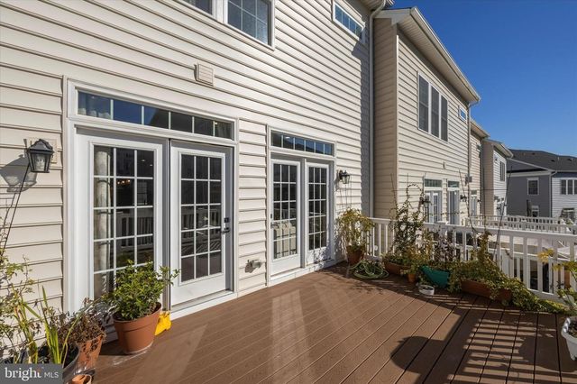 831 STONECLIFFE RD, Malvern, PA 19355