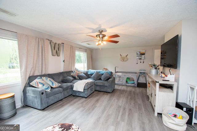 2151 Blue Creek Road, Hogansville, GA 30230