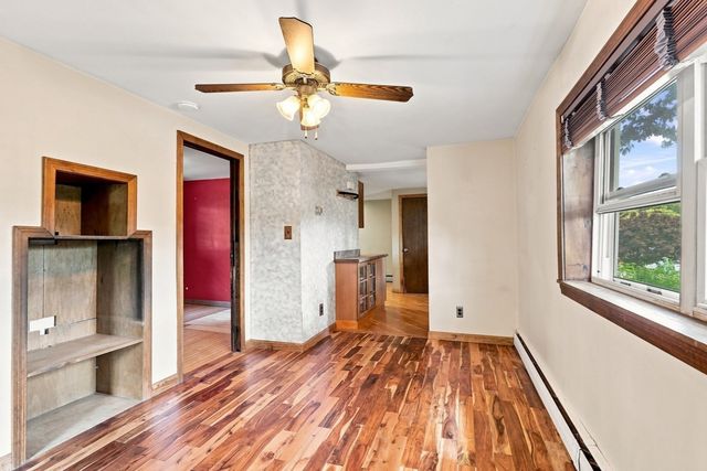 5 Pond Ln Ext, Billerica, MA 01821