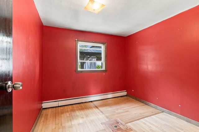 5 Pond Ln Ext, Billerica, MA 01821