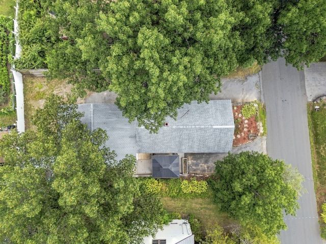 5 Pond Ln Ext, Billerica, MA 01821