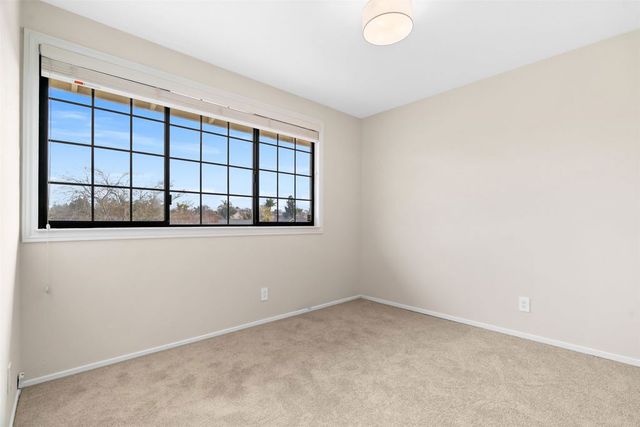 2059 Westbrook Ln, Livermore, CA 94550