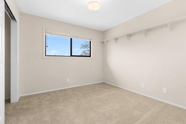 2059 Westbrook Ln, Livermore, CA 94550