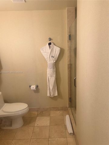 18001 Collins Avenue 1810, Sunny Isles Beach, FL 33160