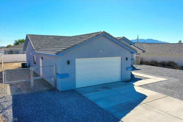 931 Lone Pine Road, Pahrump, NV 89048