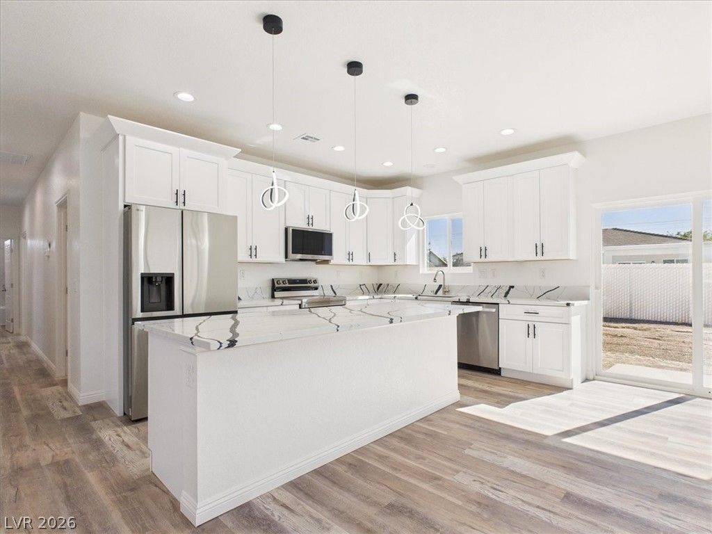 931 Lone Pine Road, Pahrump, NV 89048