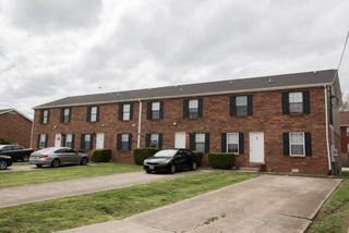 112 Bennett Dr Apt E, Clarksville, TN 37042