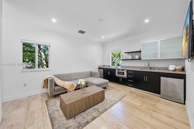 6300 Allison Road, Miami Beach, FL 33141