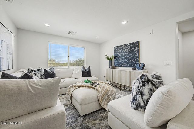 27413 N 19TH Drive, Phoenix, AZ 85085