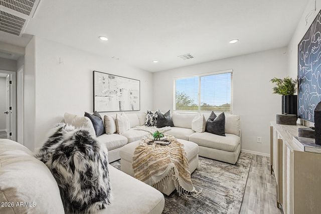 27413 N 19TH Drive, Phoenix, AZ 85085