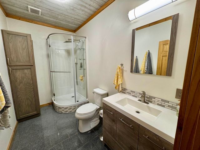 59 Shady Brook Lane, Orange, VT 05641