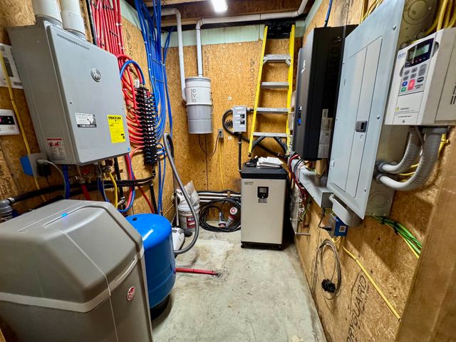 59 Shady Brook Lane, Orange, VT 05641