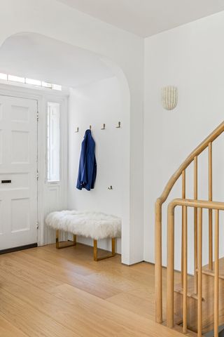 24 MIDDAGH Street, New York City, NY 11201