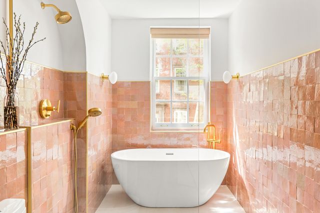 24 MIDDAGH Street, New York City, NY 11201