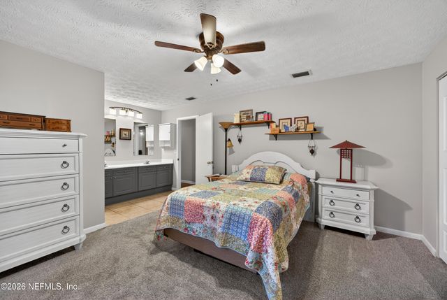 580 ARTHUR MOORE Drive, Green Cove Springs, FL 32043