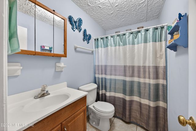 580 ARTHUR MOORE Drive, Green Cove Springs, FL 32043