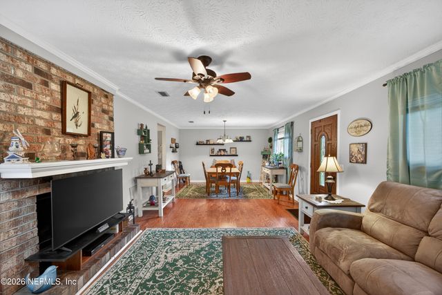 580 ARTHUR MOORE Drive, Green Cove Springs, FL 32043
