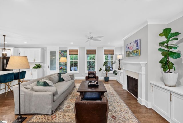 17 Pinehurst Drive, Greenville, SC 29609