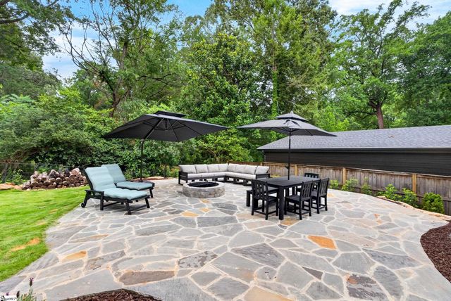17 Pinehurst Drive, Greenville, SC 29609