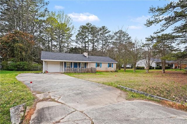 2377 Stanton Road SE, Conyers, GA 30094