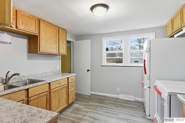 4429 Redick Avenue, Omaha, NE 68112