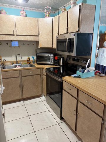 918 BRACK STREET, Kissimmee, FL 34744