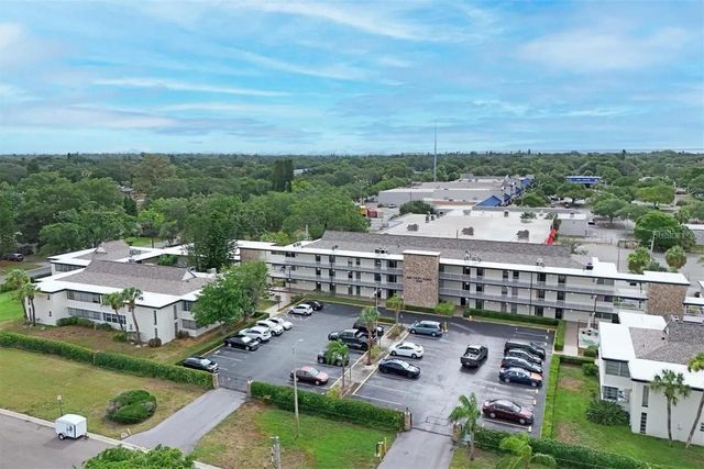 6100 12TH STREET S 107, St Petersburg, FL 33705