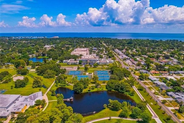 6100 12TH STREET S 107, St Petersburg, FL 33705