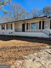 626 Grayson Parkway, Grayson, GA 30017