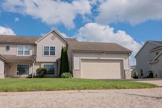 49 E Sedgemeadow STREET, Elkhorn, WI 53121