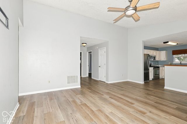 4215 Tarpon Bay Drive, Westfield, IN 46062