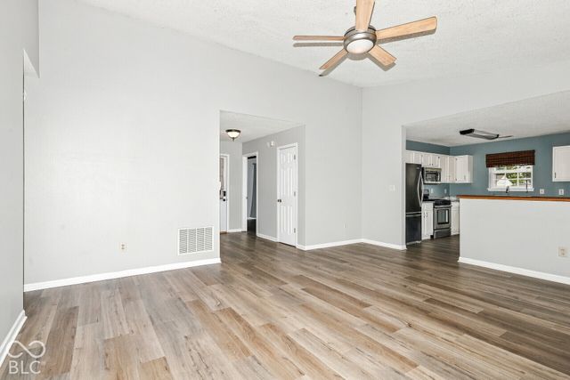 4215 Tarpon Bay Drive, Westfield, IN 46062