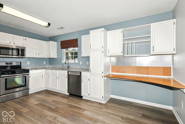 4215 Tarpon Bay Drive, Westfield, IN 46062