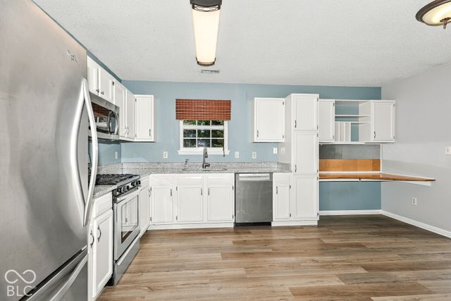 4215 Tarpon Bay Drive, Westfield, IN 46062