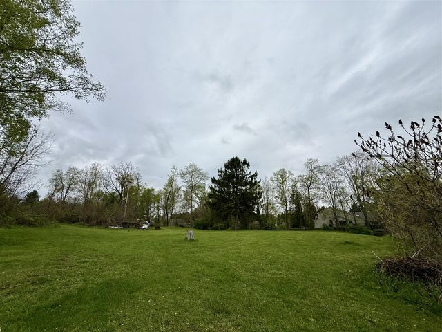 10500 3 Mile Road, East Leroy, MI 49051