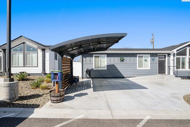 1161 N Harrison Place, Kennewick, WA 99336
