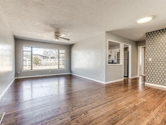 237 W Rose Drive, Midwest City, OK 73110