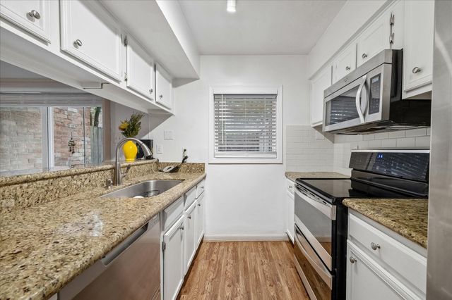 1601 S Shepherd Drive 24, Houston, TX 77019