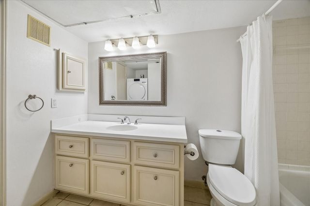 1601 S Shepherd Drive 24, Houston, TX 77019