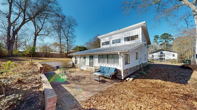 15 Venture Drive, Dothan, AL 36305