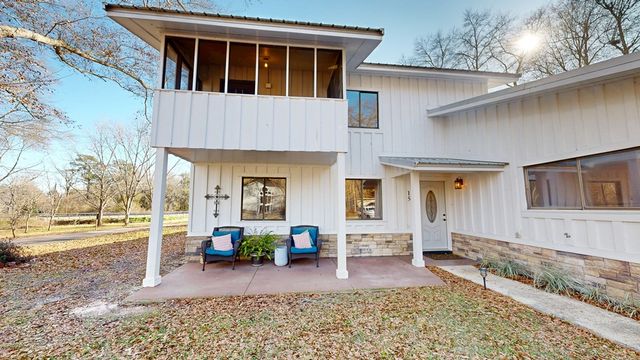15 Venture Drive, Dothan, AL 36305