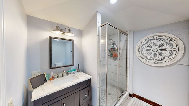 15 Venture Drive, Dothan, AL 36305