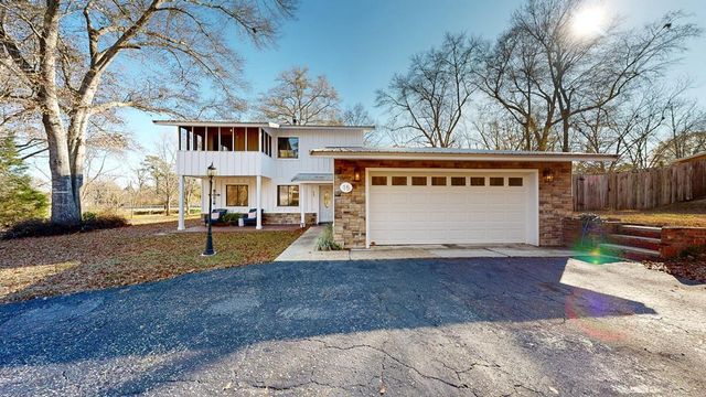 15 Venture Drive, Dothan, AL 36305