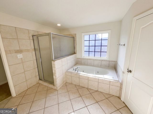 517 Sutherland Way, Mcdonough, GA 30253