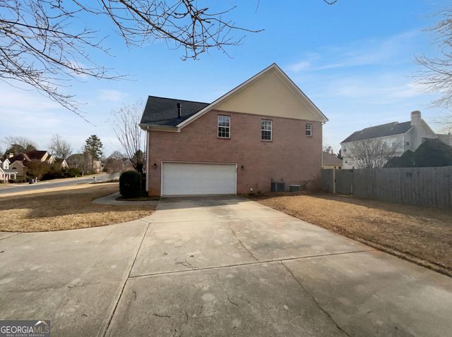 517 Sutherland Way, Mcdonough, GA 30253