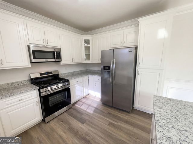 517 Sutherland Way, Mcdonough, GA 30253