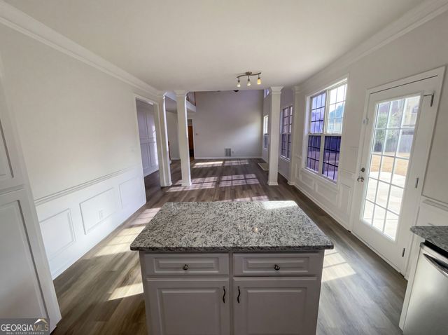 517 Sutherland Way, Mcdonough, GA 30253